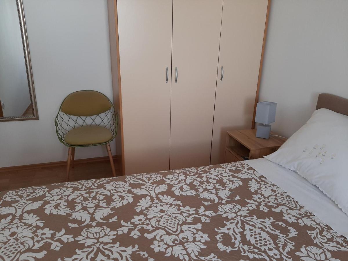 Ruzmarin Apartment