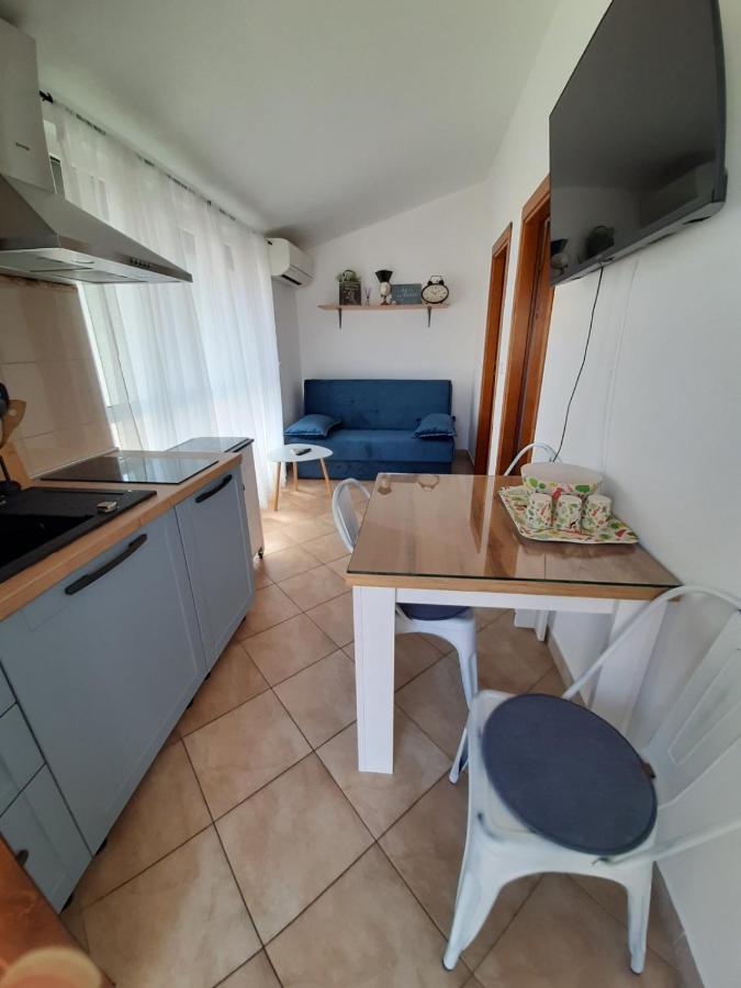 Ruzmarin Apartment