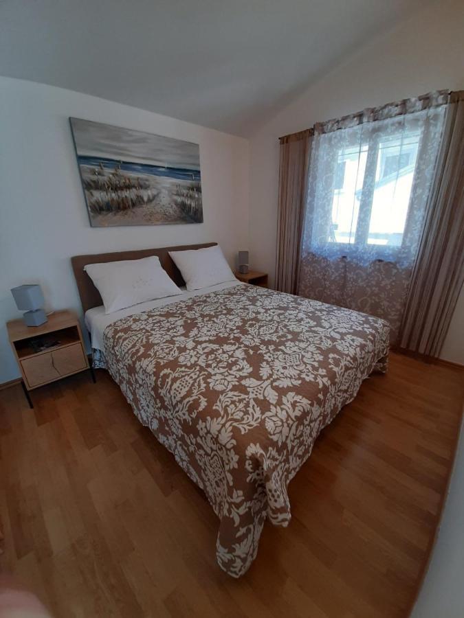 Apartment Ruzmarin